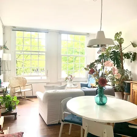 Homeawayhome C&r 1 Lägenhet